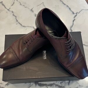 BOSS Men's Brown/Bordeaux Leather Dress Shoes